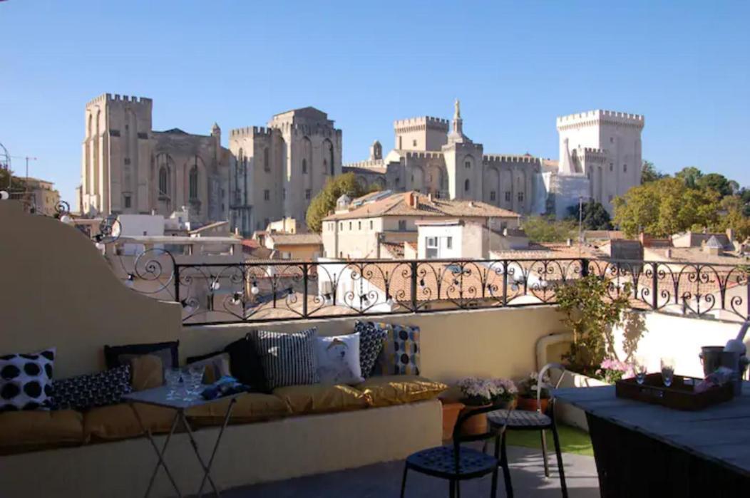 Magnifique Appartement De Charme Avec Vue Sur Le Palais Des Papes A Avignon Wifi Gratuit المظهر الخارجي الصورة